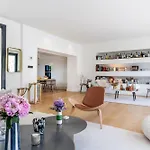 Villa La Radieuse