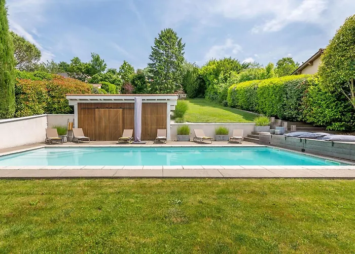 La Radieuse Villa